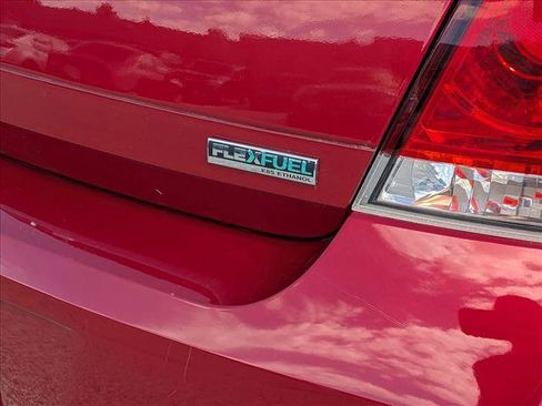 Used 2013 Chevrolet Impala LTZ FWD image 12