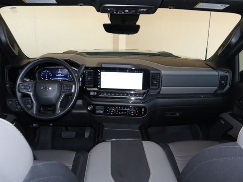 Used 2024 Chevrolet Silverado 2500 ZR2 w/ Technology Package AWD/4WD image 26