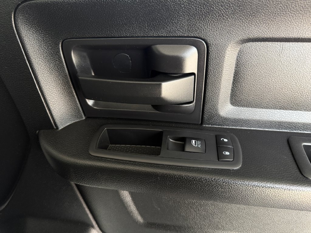 Used 2018 RAM 1500 Tradesman w/ Popular Equipment Group RWD image 23