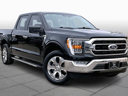 Used 2021 Ford F150 XLT w/ Equipment Group 302A High image 3