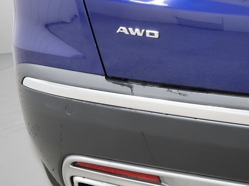 Used 2025 Cadillac XT5 Premium Luxury image 39