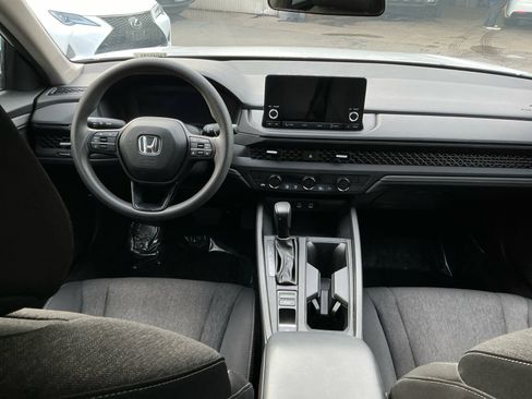 Used 2023 Honda Accord EX image 16