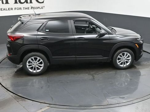 New 2026 Chevrolet TrailBlazer LS w/ LS Convenience Package AWD/4WD image 17