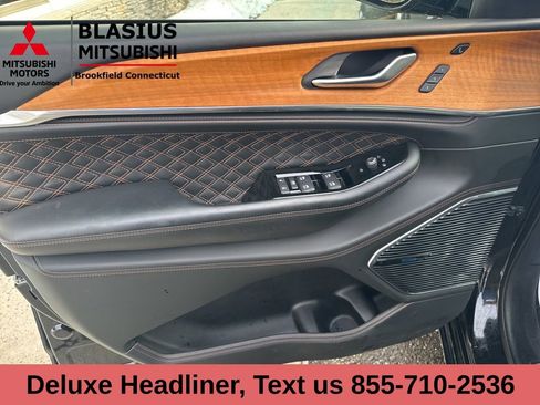 Used 2023 Jeep Grand Cherokee Summit image 20