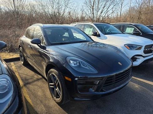 Used 2020 Porsche Macan Turbo image 11
