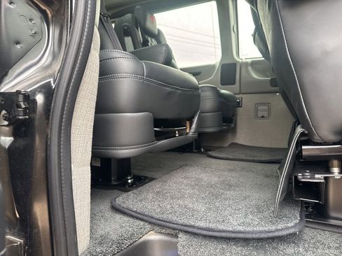 New 2025 GMC Savana 2500 Extended w/ Driver Convenience Package RWD image 41