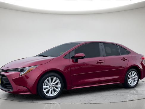 Certified 2025 Toyota Corolla LE w/ LE Premium Package FWD image 12