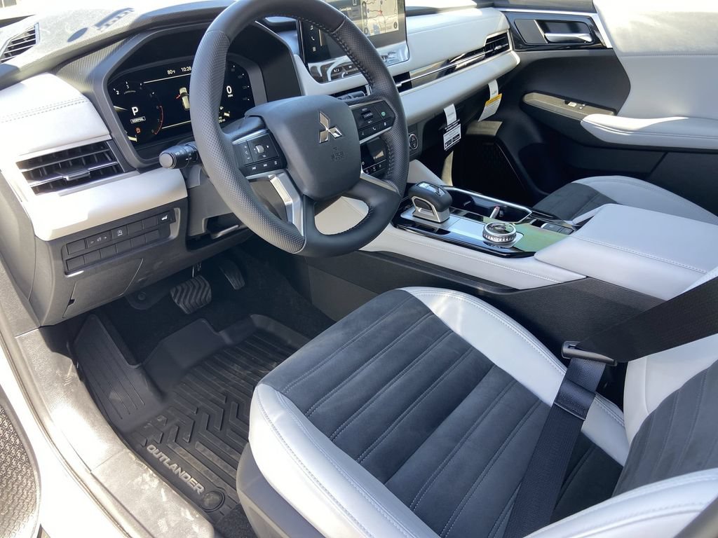 New 2026 Mitsubishi Outlander SE FWD image 6