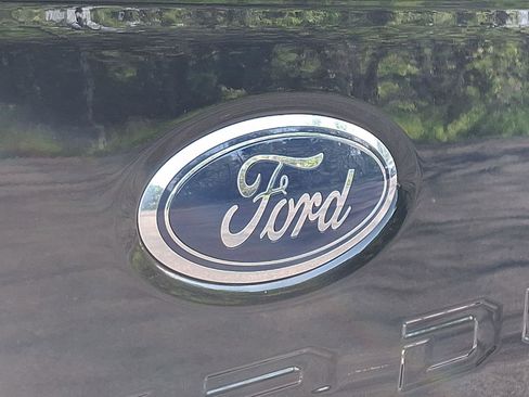 Used 2024 Ford F250 XLT w/ XLT Premium Package AWD/4WD image 28