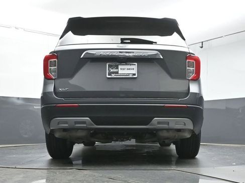 Used 2023 Ford Explorer XLT w/ Equipment Group 202A RWD image 36