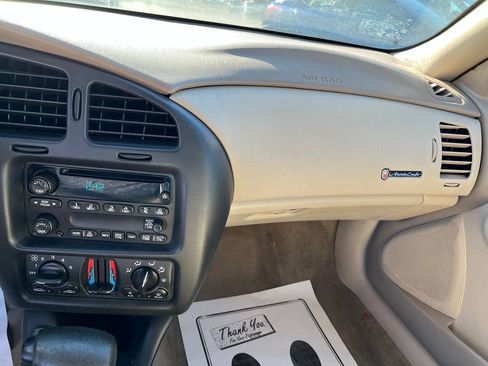 Used 2003 Chevrolet Monte Carlo LS w/ Preferred Equipment Group 1 FWD image 12
