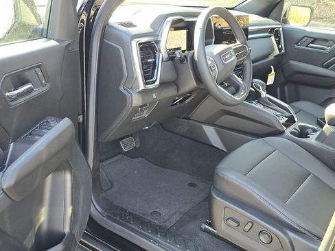 New 2026 GMC Canyon Elevation w/ Convenience Package image 4