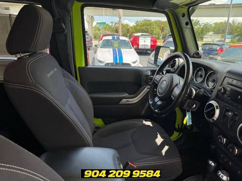 Used 2013 Jeep Wrangler Rubicon w/ PWR Convenience Group AWD/4WD image 31