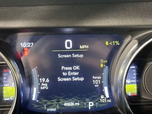 Used 2022 Jeep Wrangler Unlimited Sahara w/ Dual Top Group image 18