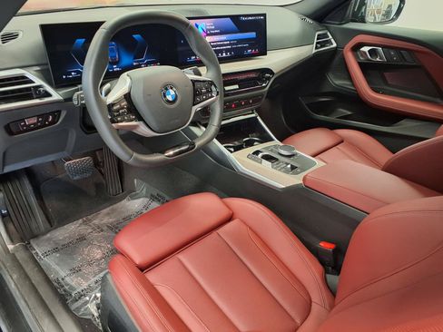 Used 2025 BMW 230i Coupe w/ Convenience Package RWD image 15