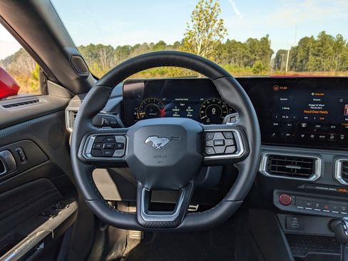 Used 2024 Ford Mustang GT Premium image 20