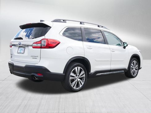 Used 2022 Subaru Ascent Limited w/ Technology Package AWD/4WD image 7