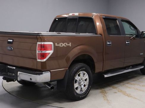Used 2012 Ford F150 XLT w/ XLT Chrome Pkg image 9