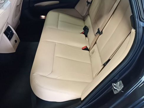 Used 2017 BMW 330i Gran Turismo xDrive AWD/4WD image 10