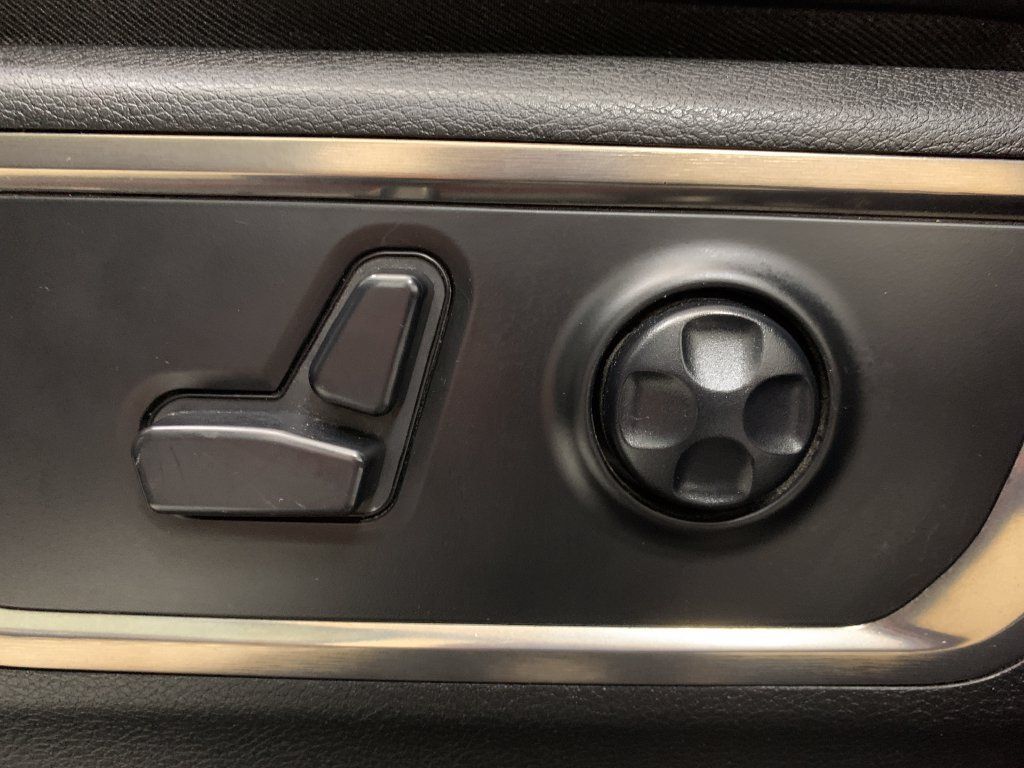Used 2019 RAM 1500 Limited AWD/4WD image 20