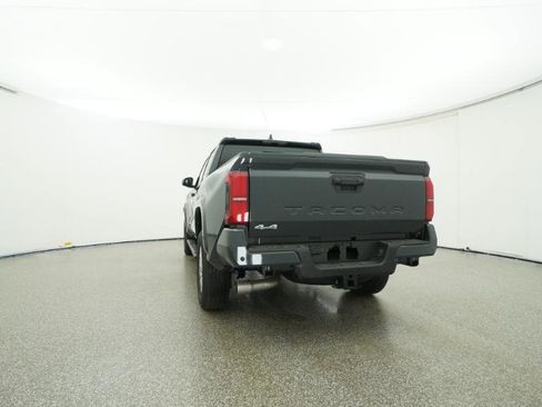 New 2025 Toyota Tacoma SR5 AWD/4WD image 32