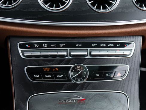 Used 2018 Mercedes-Benz E 400 4MATIC Coupe image 23