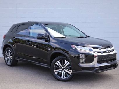 New 2025 Mitsubishi Outlander Sport ES