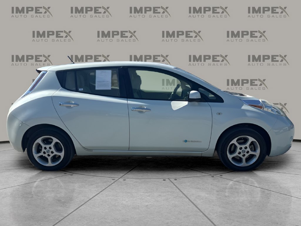 Used 2012 Nissan Leaf SV FWD image 7
