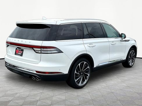 Used 2020 Lincoln Aviator Reserve w/ Equipment Group 202A AWD/4WD image 6