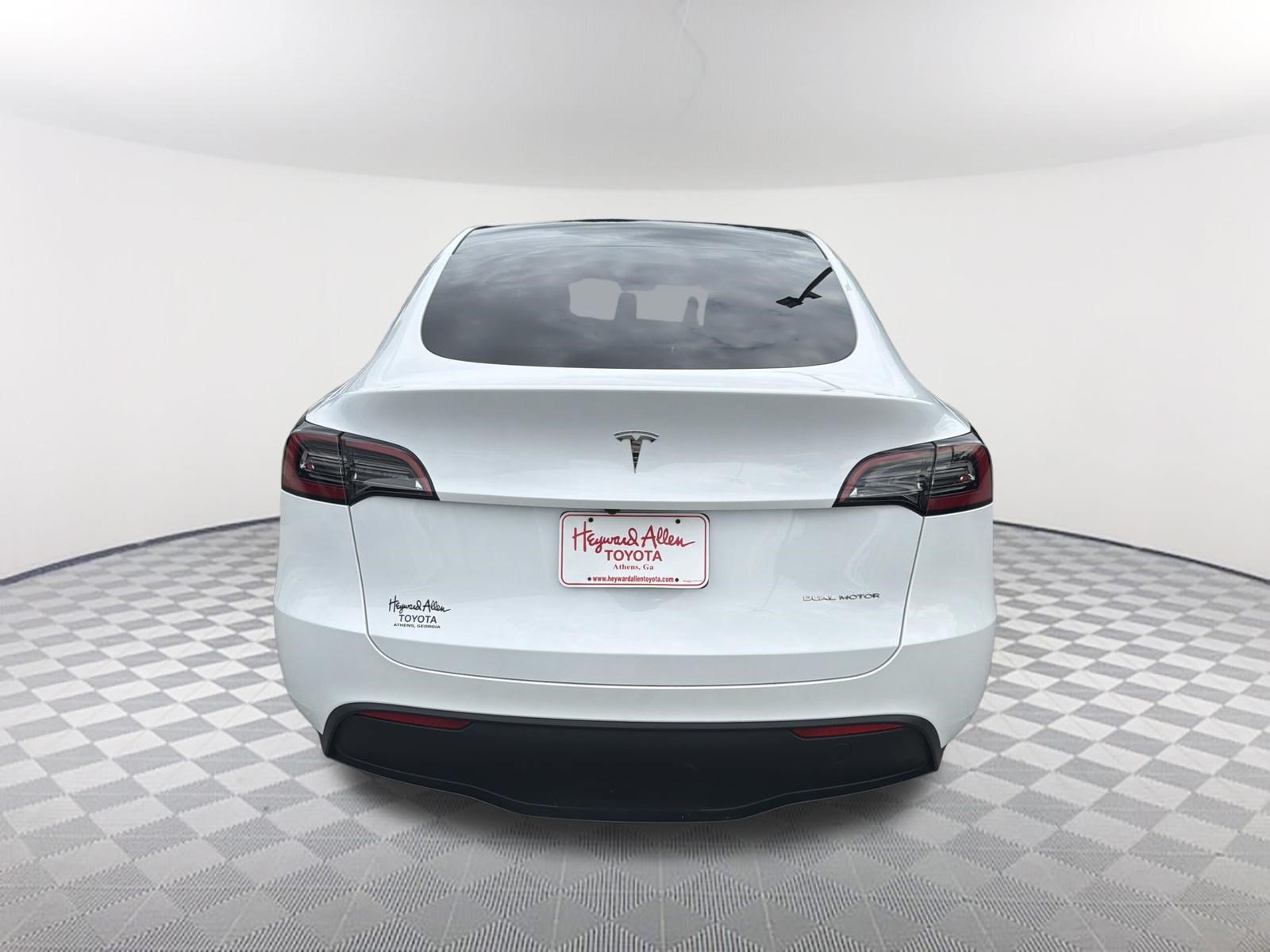 Used 2023 Tesla Model Y Long Range AWD/4WD image 12