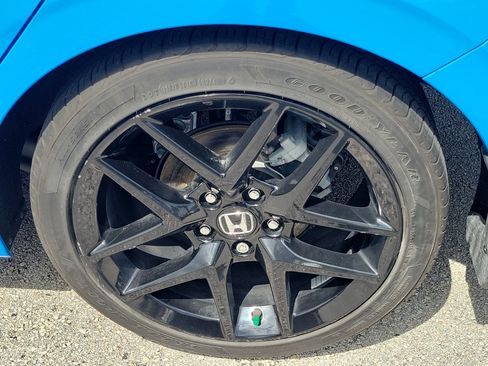 Used 2024 Honda Civic Sport image 7