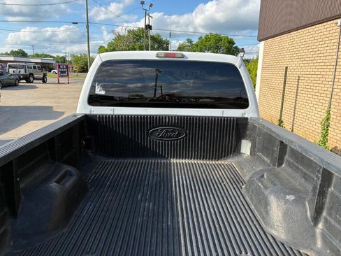 Used 2011 Ford F250 XLT w/ XLT Appearance Pkg AWD/4WD image 21