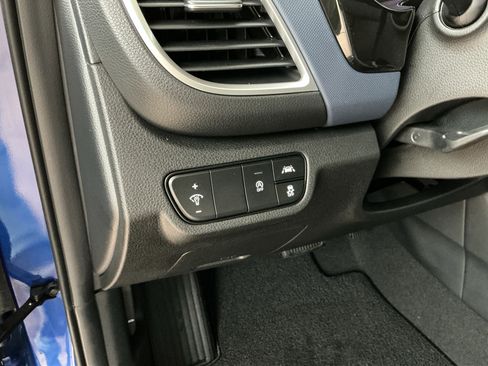 Used 2023 Kia Seltos S w/ Navigation Package image 26