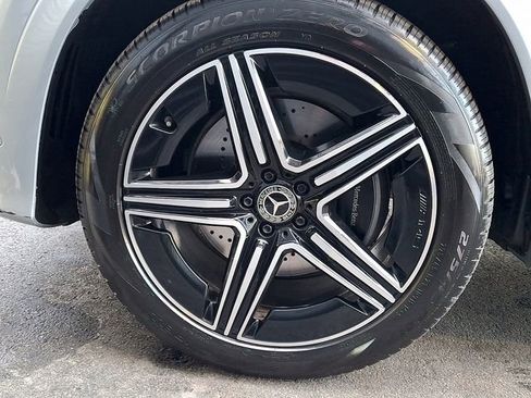 Used 2025 Mercedes-Benz GLE 450e 4MATIC image 15