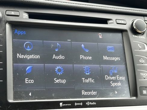 Used 2018 Toyota Highlander XLE image 14