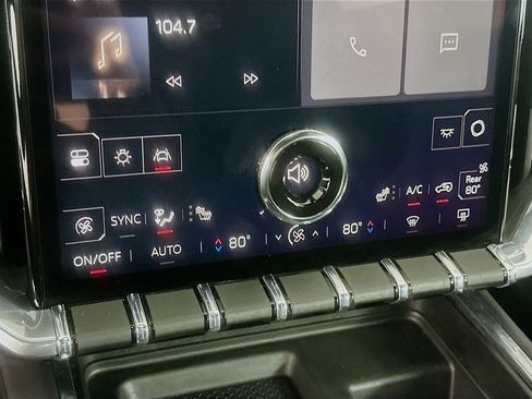 Used 2025 GMC Acadia Elevation image 23