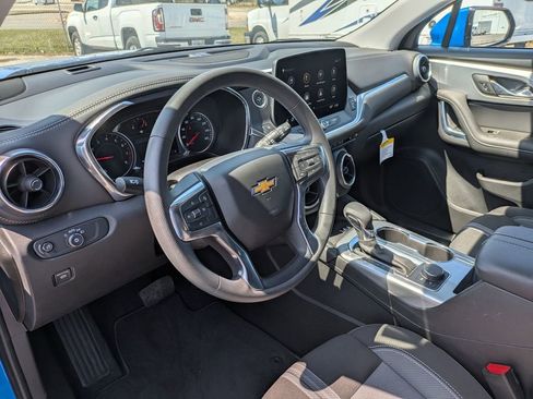 New 2025 Chevrolet Blazer LT w/ Convenience Package image 14