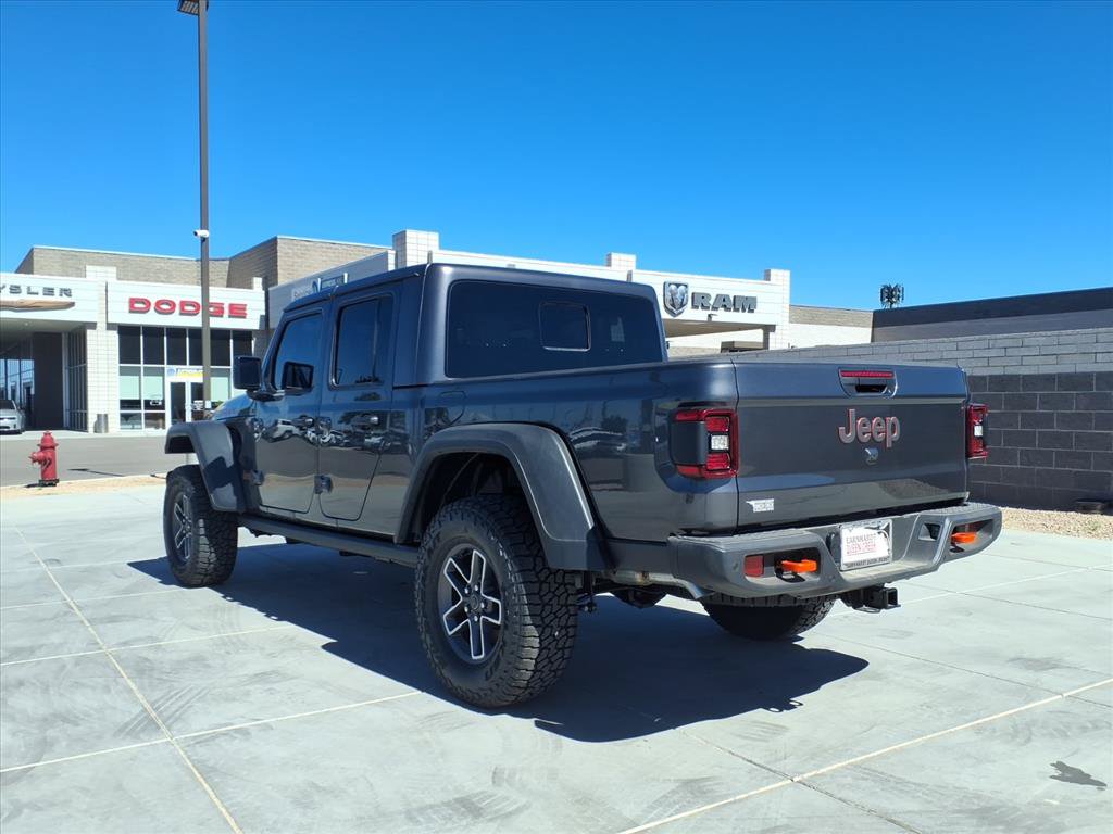 Used 2025 Jeep Gladiator Mojave w/ Safety Group AWD/4WD image 4