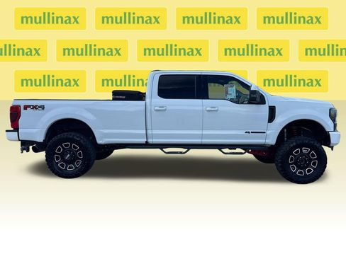 Used 2022 Ford F250 XLT w/ XLT Premium Package AWD/4WD image 2