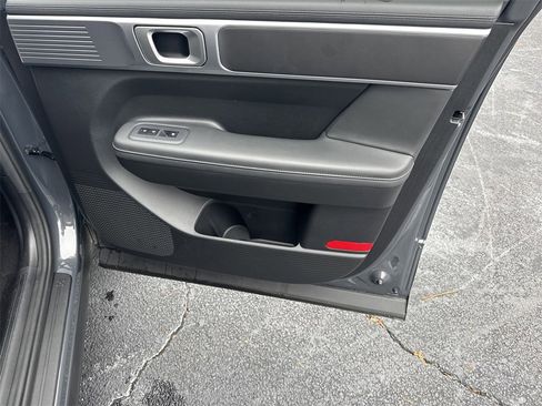 Used 2025 Hyundai Santa Fe SEL image 14