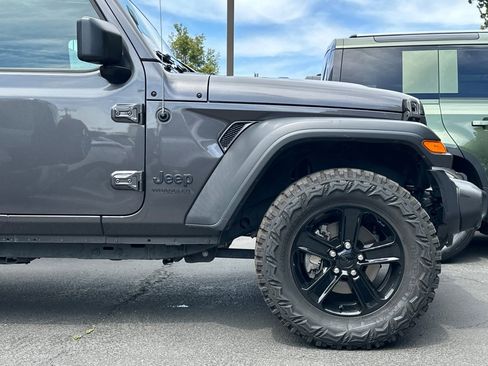 Used 2020 Jeep Wrangler Unlimited Sport image 34