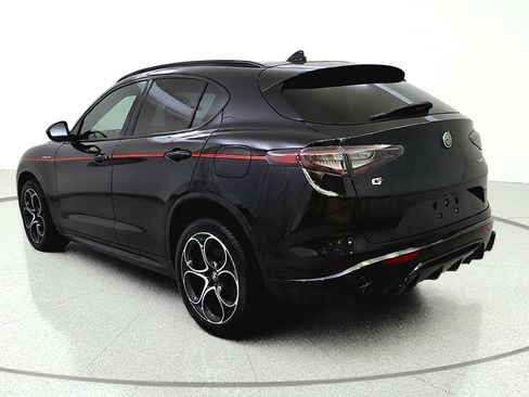 Used 2024 Alfa Romeo Stelvio Veloce AWD/4WD image 5
