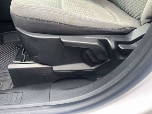 Used 2021 Ford Escape SE FWD image 21