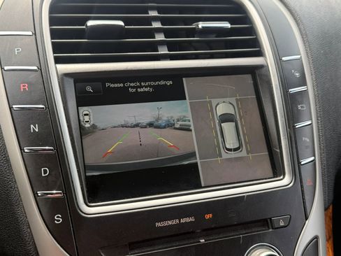 Used 2016 Lincoln MKX Reserve w/ Technology Package image 28