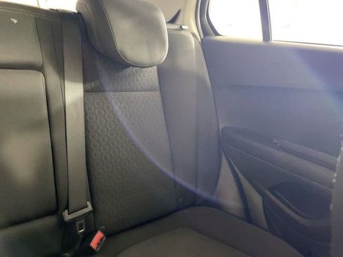Used 2021 Chevrolet Trax LS AWD/4WD image 14