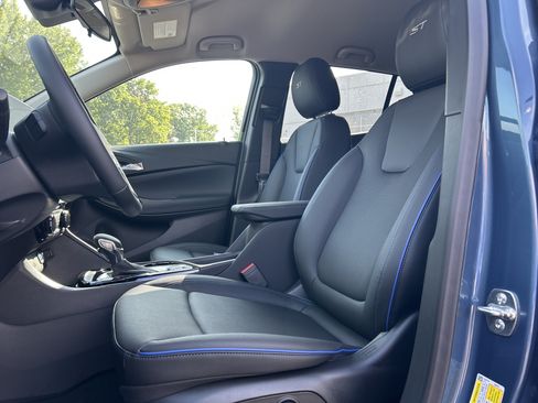 New 2026 Buick Encore GX Sport Touring w/ Advanced Technology Package AWD/4WD image 20