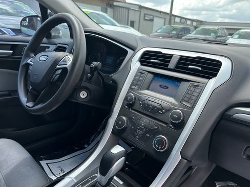 Used 2016 Ford Fusion S w/ Equipment Group 101A FWD image 8