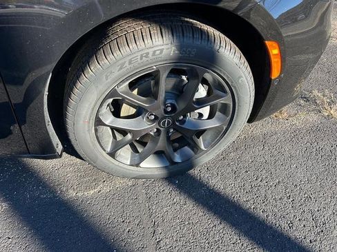 New 2026 Chrysler Pacifica Select image 33