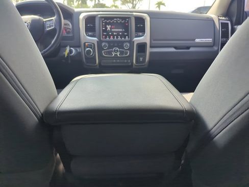 Used 2019 RAM 1500 Big Horn image 16