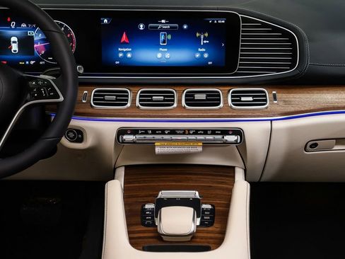 New 2026 Mercedes-Benz GLE 450 4MATIC Coupe image 15